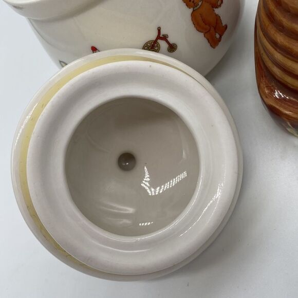 Juddy Honey Pot and Shaker Lot of 2 Collectibles - Picture 6 of 10
